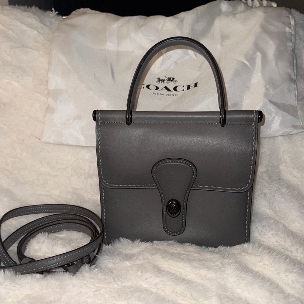 Coach WILLIS 18 Charcoal Leather Crossbody Bag!  PLEASE SEE PHOTOS